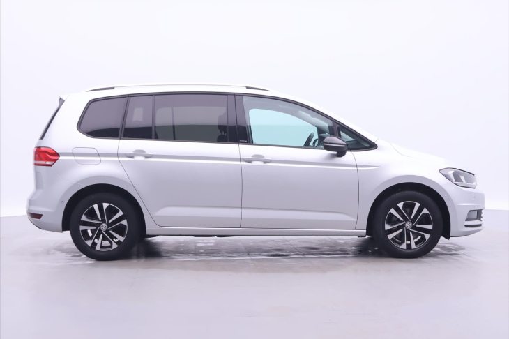 Volkswagen Touran 1,6 TDI 85kW DSG Navi Tažné
