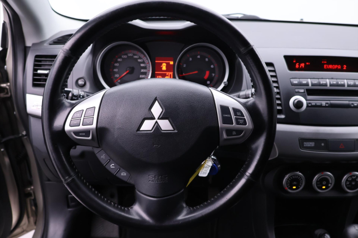 Mitsubishi Lancer 1,8 i 105kW Aut.klima