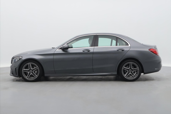 Mercedes-Benz Třídy C 2,0 C300 190kW CZ AMG paket