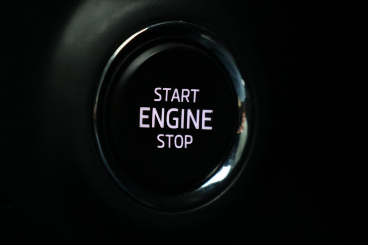 Škoda Superb 2,0 TDI DSG Sportline LED DPH