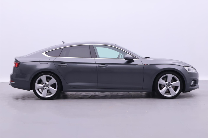 Audi A5 3.0 TDI 210kW quattro DPH CZ