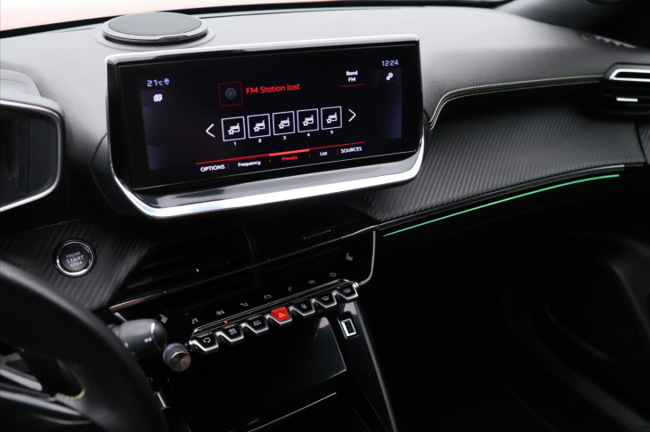 Peugeot 2008 1,2 PT114kW CZ GT-line