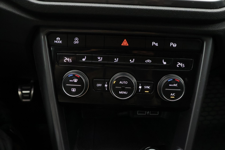 Volkswagen T-Roc 1,0 TSI Style Virtual 1.Maj.