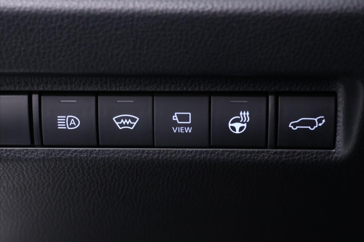 Toyota RAV4 2,5 Plug-In 136kW 4WD CZ DPH