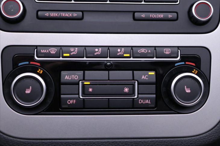 Volkswagen EOS 1,4 TSI 90kW Serv.Kniha