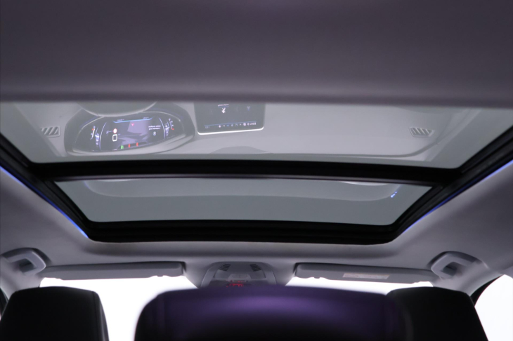 Peugeot 5008 1,5 HDI 96kW Allure CZ 7-Míst