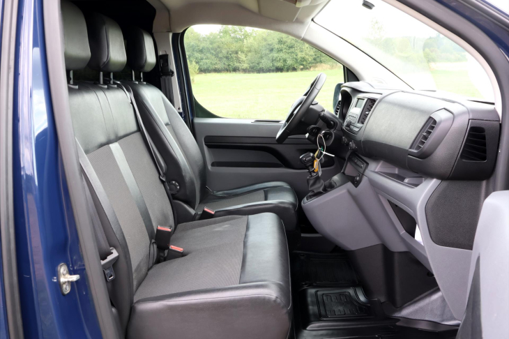 Toyota ProAce Verso 2,0 D-4D 90kW L2 6-míst CZ DPH