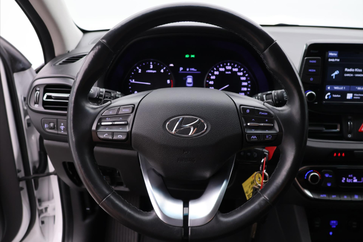Hyundai i30 1,6 CRDi 85kW Aut. Style CZ