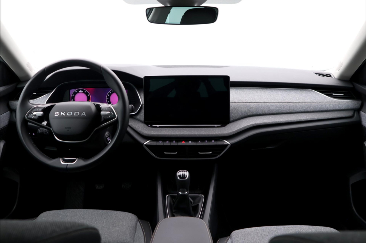 Škoda Octavia 1,5 TSI 110kW Top Select. CZ DPH
