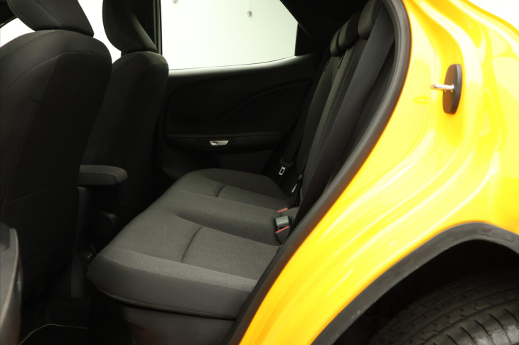 Lexus LBX 1,5 HEV FWD 100kW CZ 1.Maj