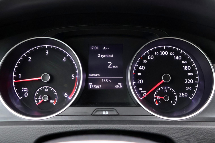 Volkswagen Golf 1.6 TDI Maraton Edition Serv.Kniha