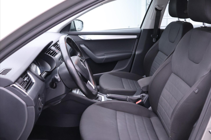 Škoda Octavia 1,6 TDI 85kW Style CZ