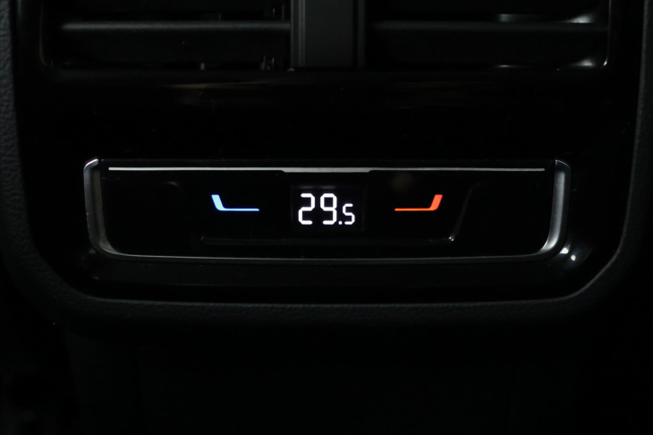 Volkswagen Passat 2,0 TDI 110kW DSG Variant Bussines