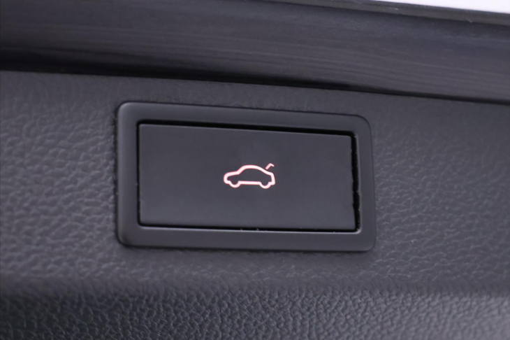 Škoda Karoq 1,0 TSI Style Virtual 1.Maj DPH