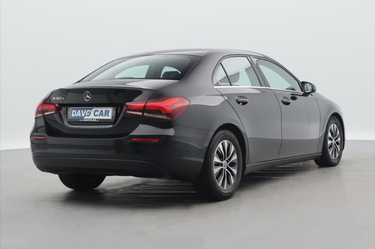 Mercedes-Benz Třídy A 2,0 D 85kW A180 CZ Virtual