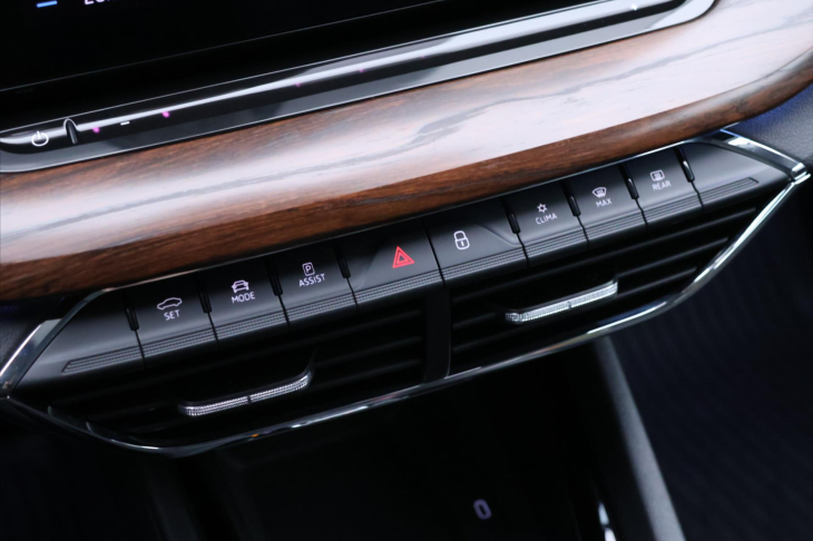 Škoda Octavia 2,0 TDI 147kW 4x4 DSG Scout CZ DPH