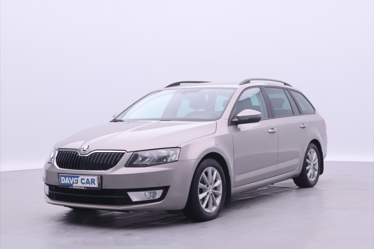 Škoda Octavia 1,6 TDI 77kW Elegance Tažné CZ