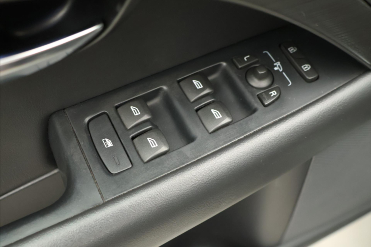 Volvo V70 2.0 D3 110kW Navi