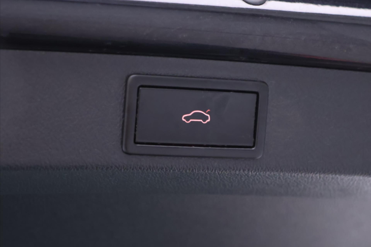 Škoda Octavia 2,0 TDI RS 135kW DSG LED 4x4