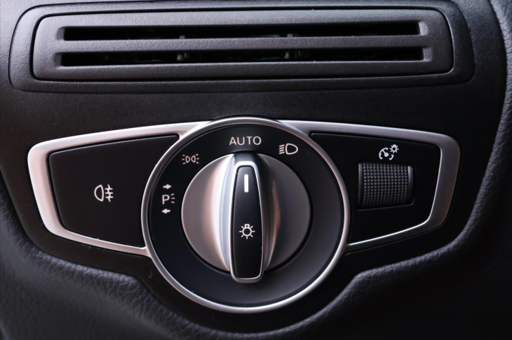 Mercedes-Benz GLC 2,0 300d 180kW 4Matic AMG DPH