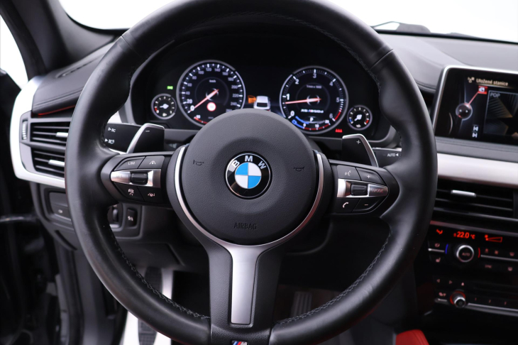 BMW X6 3,0 M50d 280kW M-Paket CZ DPH