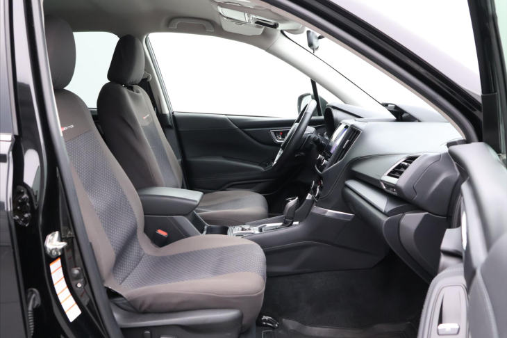 Subaru Forester 2,0 e-Boxer 110kW Comfort CZ