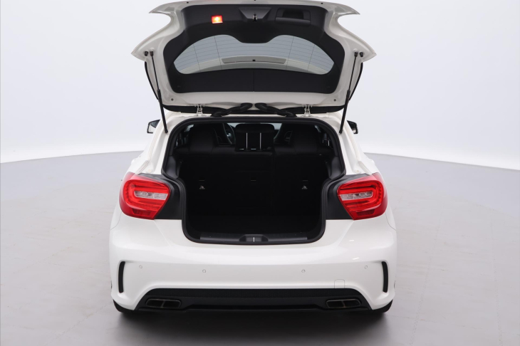 Mercedes-Benz Třídy A 2,0 45 265 kW 4Matic AMG Klima