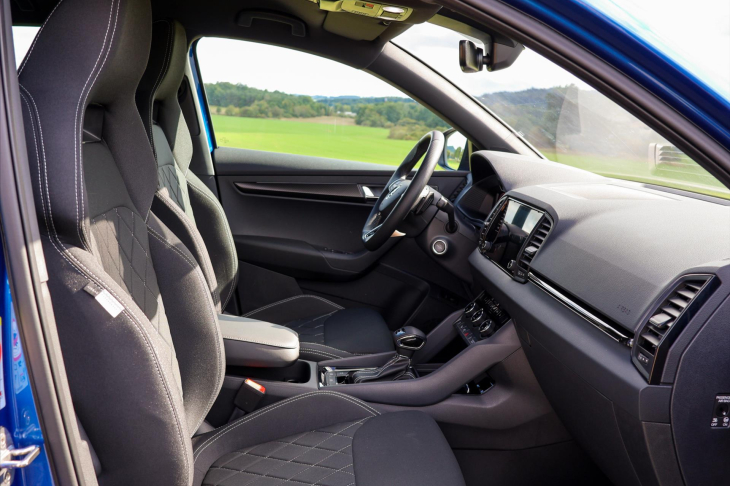 Škoda Karoq 2,0 TDI 4x4 DSG Sportline CZ