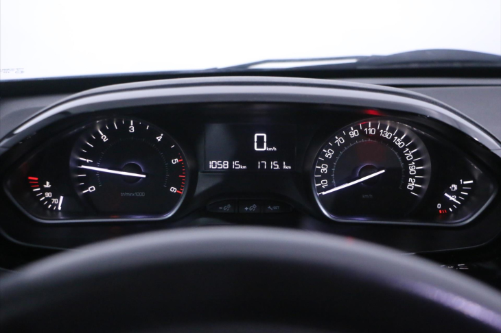 Peugeot 208 1,6 HDI Klima Navi 1.Maj