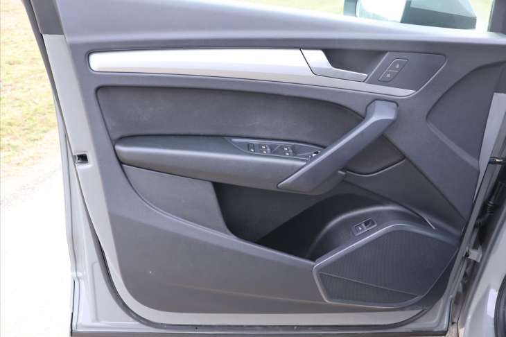 Audi Q5 2,0 40TDI S-line quattro DPH