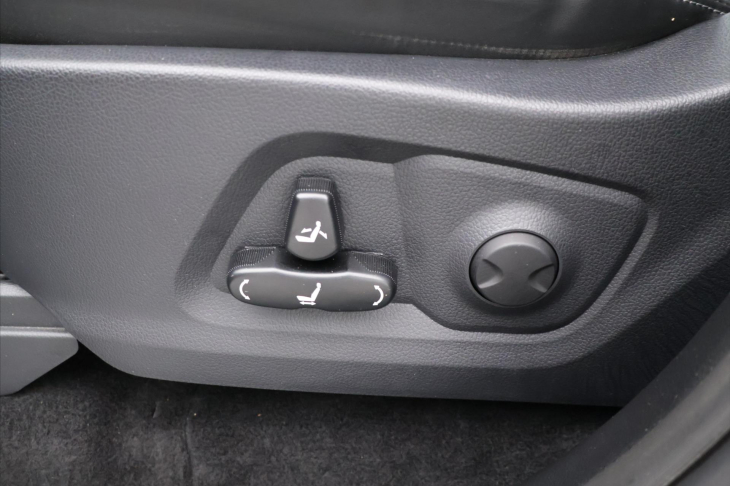 SsangYong Musso 2,2 e-XDI 148kW Premium 4WD TZ 3,5t