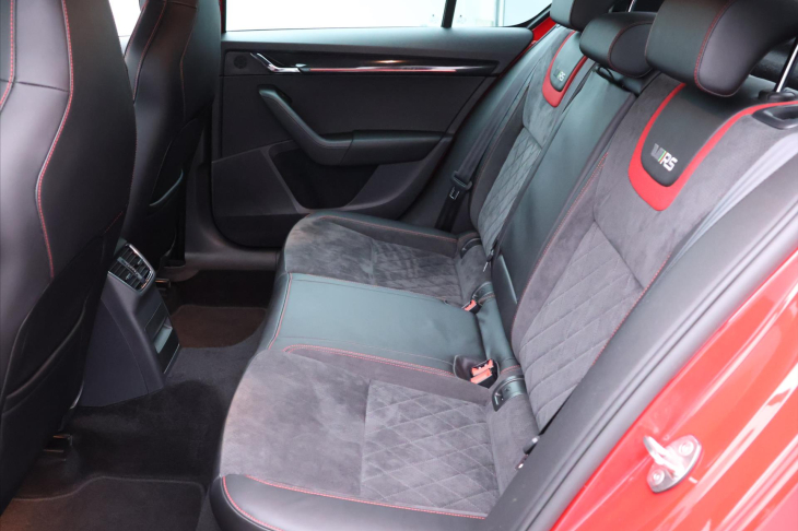 Škoda Octavia 2,0 TSI RS 180kW DSG LED