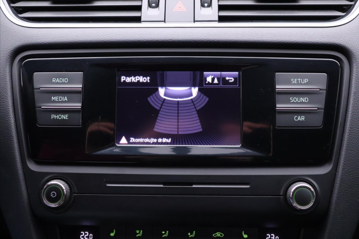 Škoda Octavia 1,6 TDI 81kW Style CZ DPH