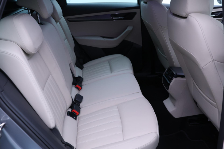 Škoda Karoq 1,5 TSI 110kW DSG STYLE Kůže