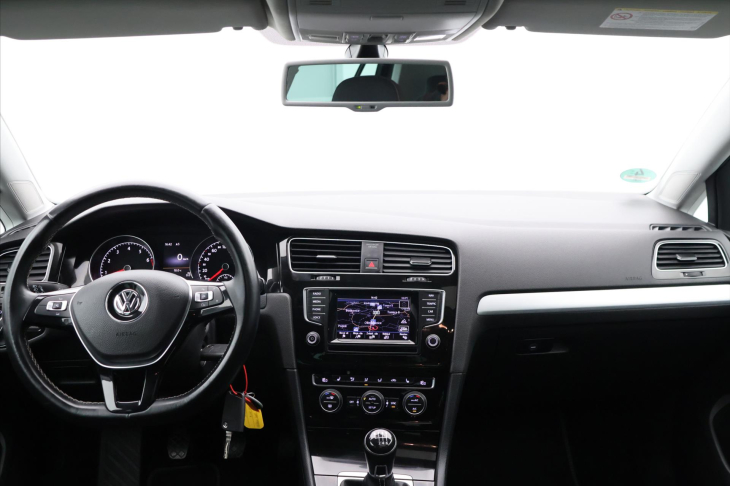 Volkswagen Golf 1,4 TSI 90kW Cup 1.Majitel