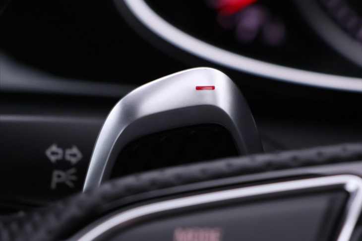 Audi RS 4 4.2 FSI V8 331kW 1.Maj Serviska