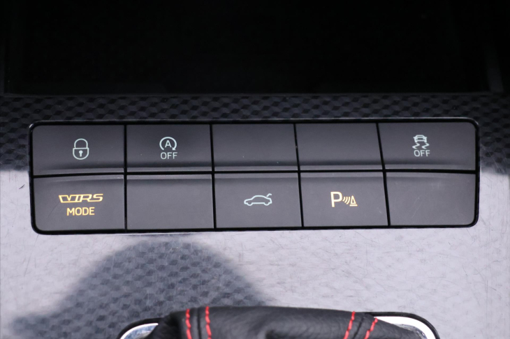 Škoda Octavia 2,0 TDI 135kW RS 4x4 DSG Virtual