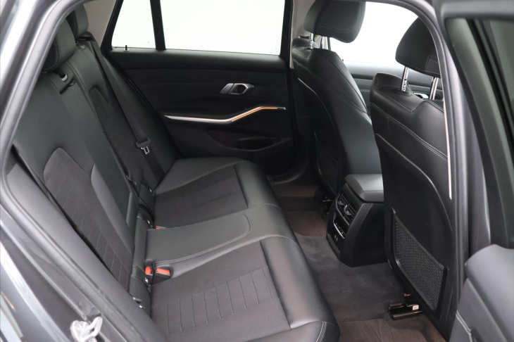 BMW Řada 3 2,0 320d 140kW xDrive 1.Maj.