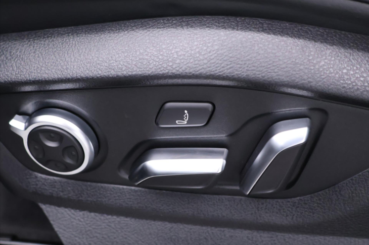 Audi SQ7 4,0 TDI Quattro 320kW CZ DPH