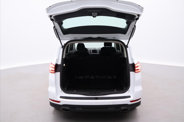 Ford S-MAX 2,0 TDCi 132kW Trend Klima