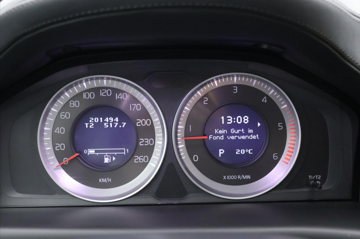 Volvo V70 2,4 D5 158 kW Summum