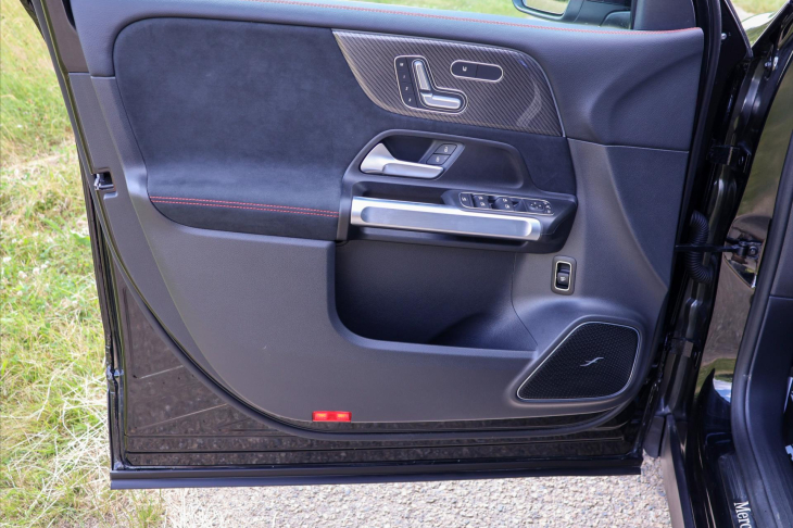 Mercedes-Benz GLB 2,0 200d 4Matic AMG Premium