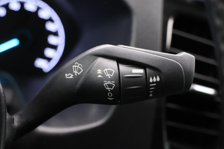 Ford Transit 2,0 TDCi 96kW L3H3 Tažné DPH