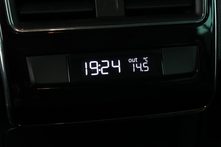 Škoda Superb 2,0 TDI 110kW Style DSG CZ DPH