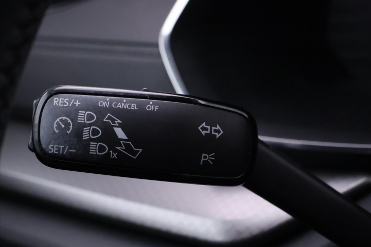 Škoda Octavia 2,0 TDI 110kW DSG Ambition CZ DPH