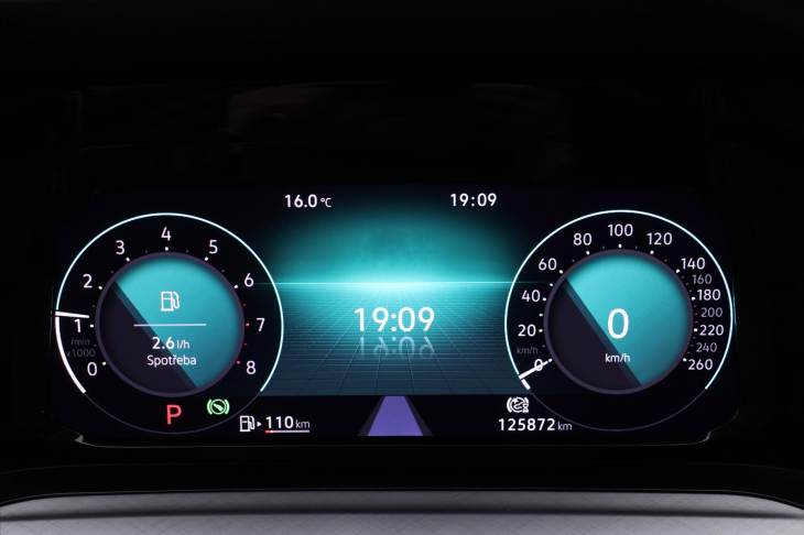 Volkswagen Golf 1,5 TSI 110kW DSG CZ 1.Maj DPH