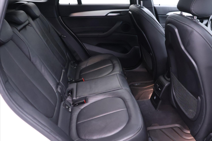 BMW X1 2,0 20d 140kW xDrive M-paket