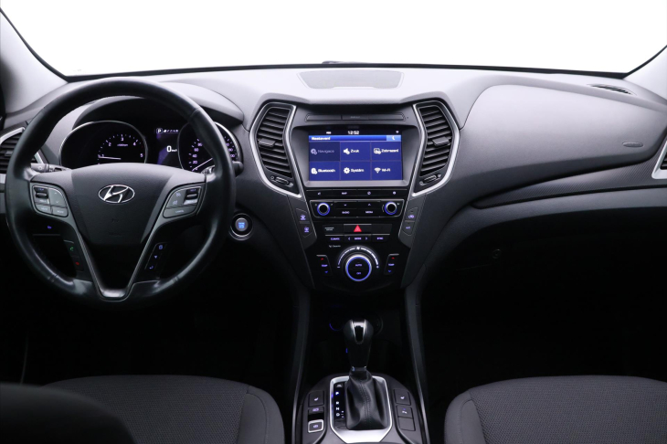 Hyundai Santa Fe 2,2 CRDI 147 kW AUT 4x4 CZ