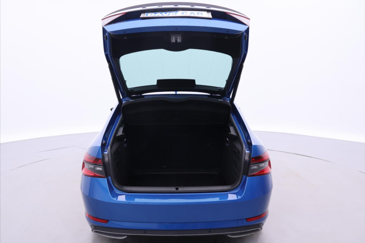 Škoda Superb 2,0 TDI DSG Sportline CZ 1.Maj