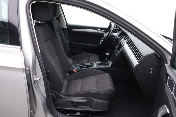 Volkswagen Passat 2.0 TDI LED Highline Tažné